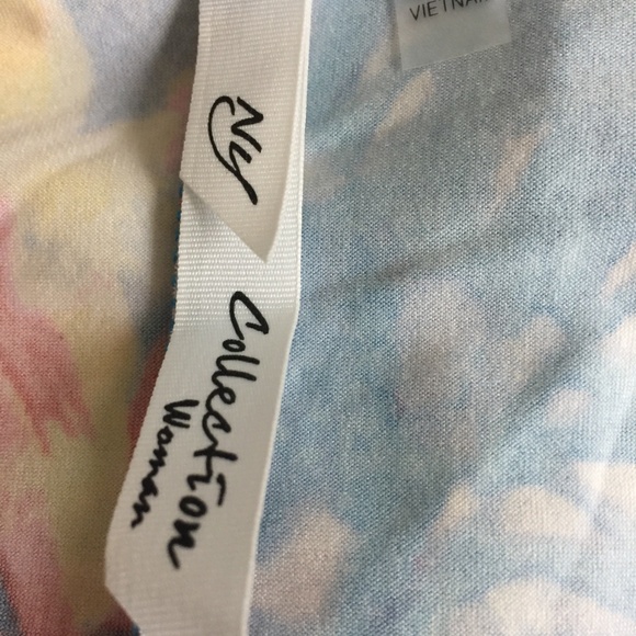 NY Collection Printed Draped Multi Florafauna Top - Picture 4 of 5